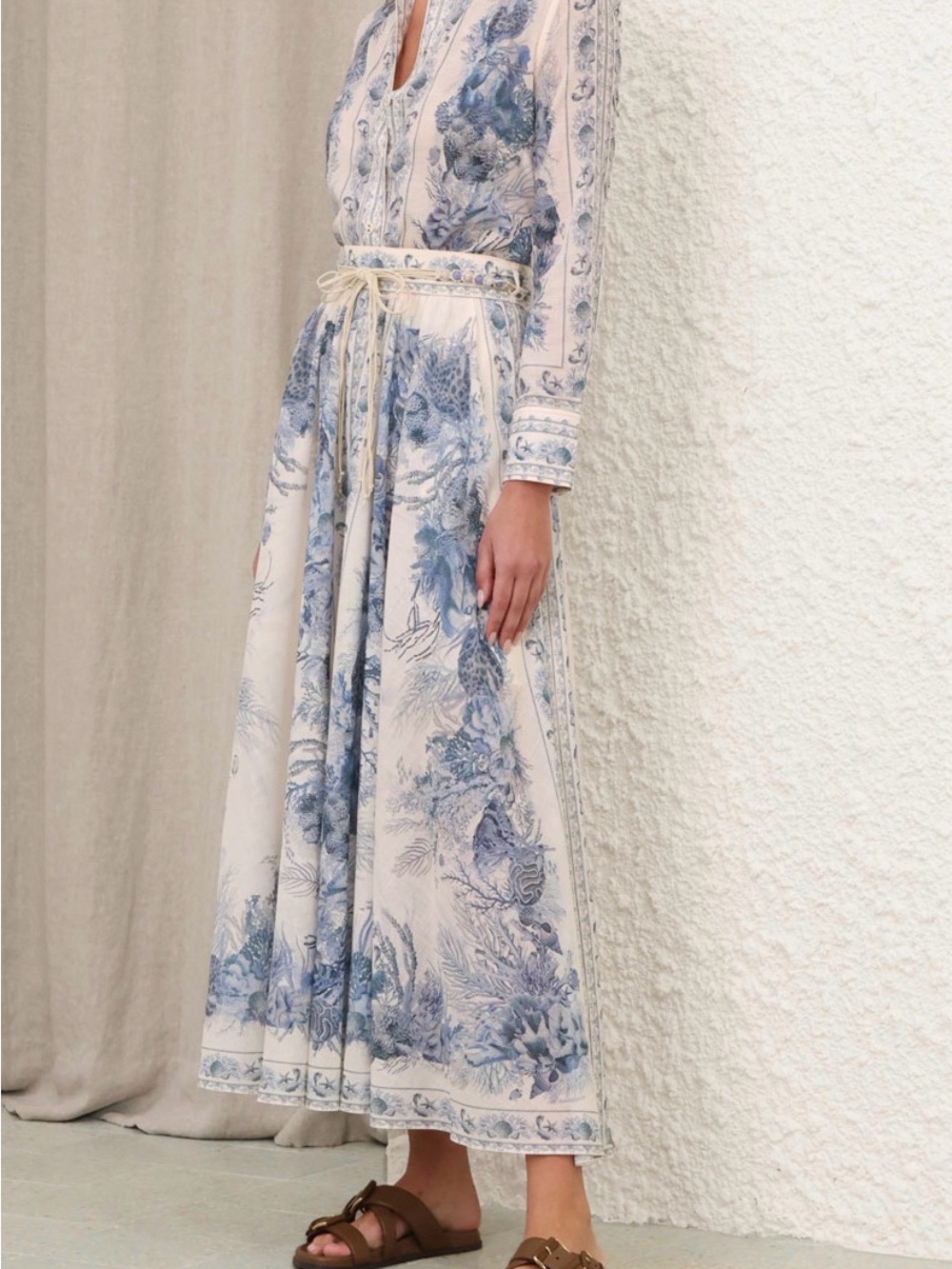 ZIMMERMAN wanderlust Skirt. NWT.
A-line maxi skirt. Size 3.
Brand New! - Picture 3 of 8